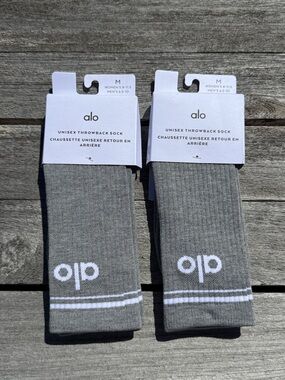 Bundle of 2 ALO Unisex Throwback Sock Athletic Heather Grey White‎ Medium NWT